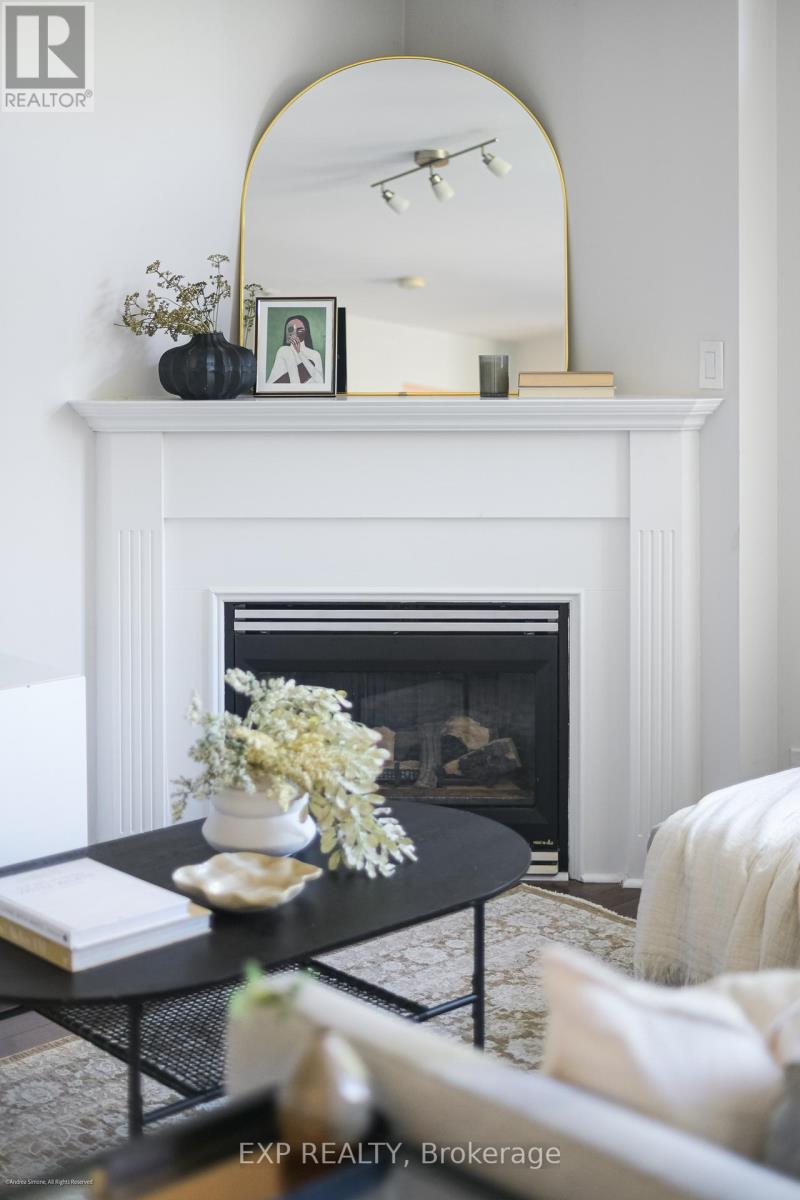 307 - 3 Shank Street, Toronto, Ontario  M6J 3W9 - Photo 10 - C12559460