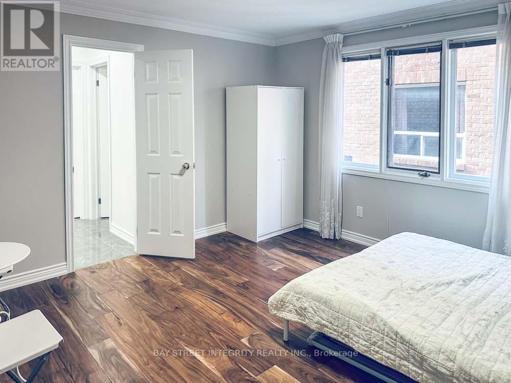 188 Olive Avenue, Toronto, Ontario  M2N 4P4 - Photo 3 - C12559518