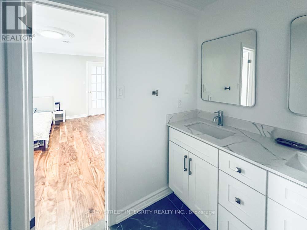 188 Olive Avenue, Toronto, Ontario  M2N 4P4 - Photo 4 - C12559518