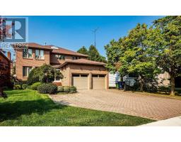 188 OLIVE AVENUE, Toronto, Ontario