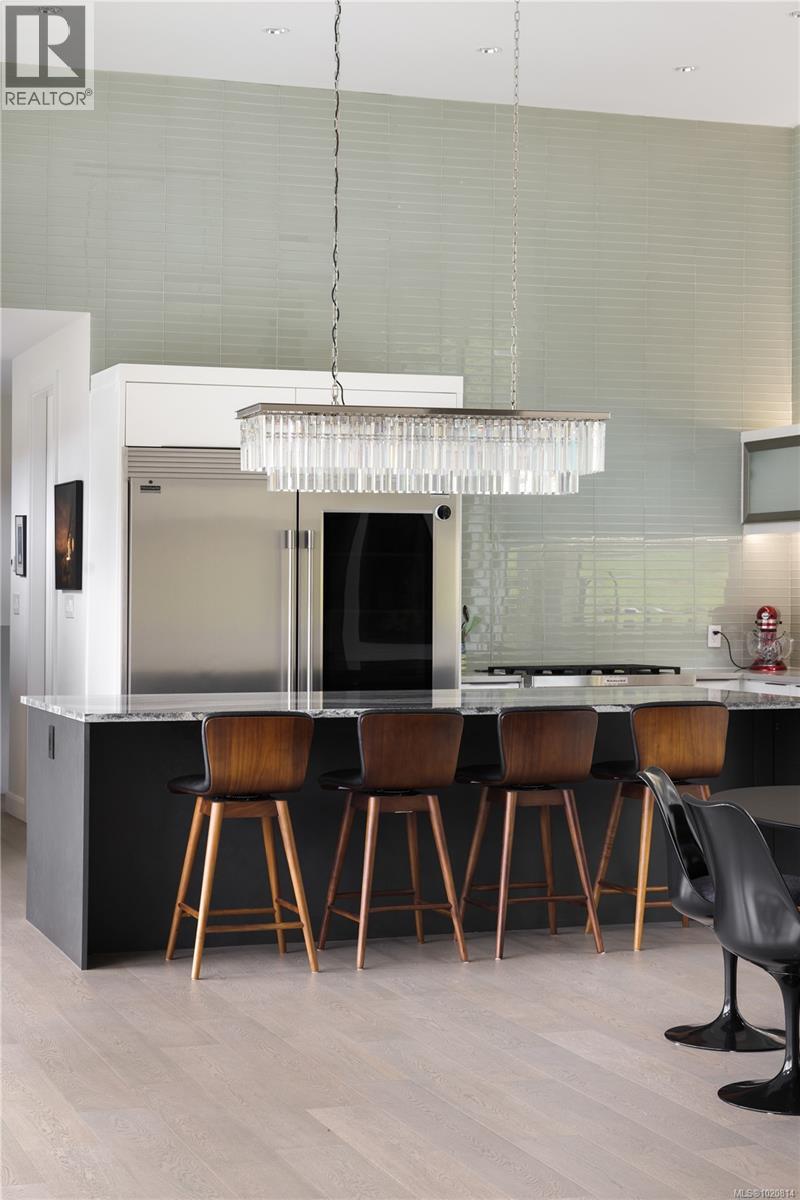 5100 Jagtar's Way, Saanich, British Columbia  V9E 2H7 - Photo 31 - 1020814