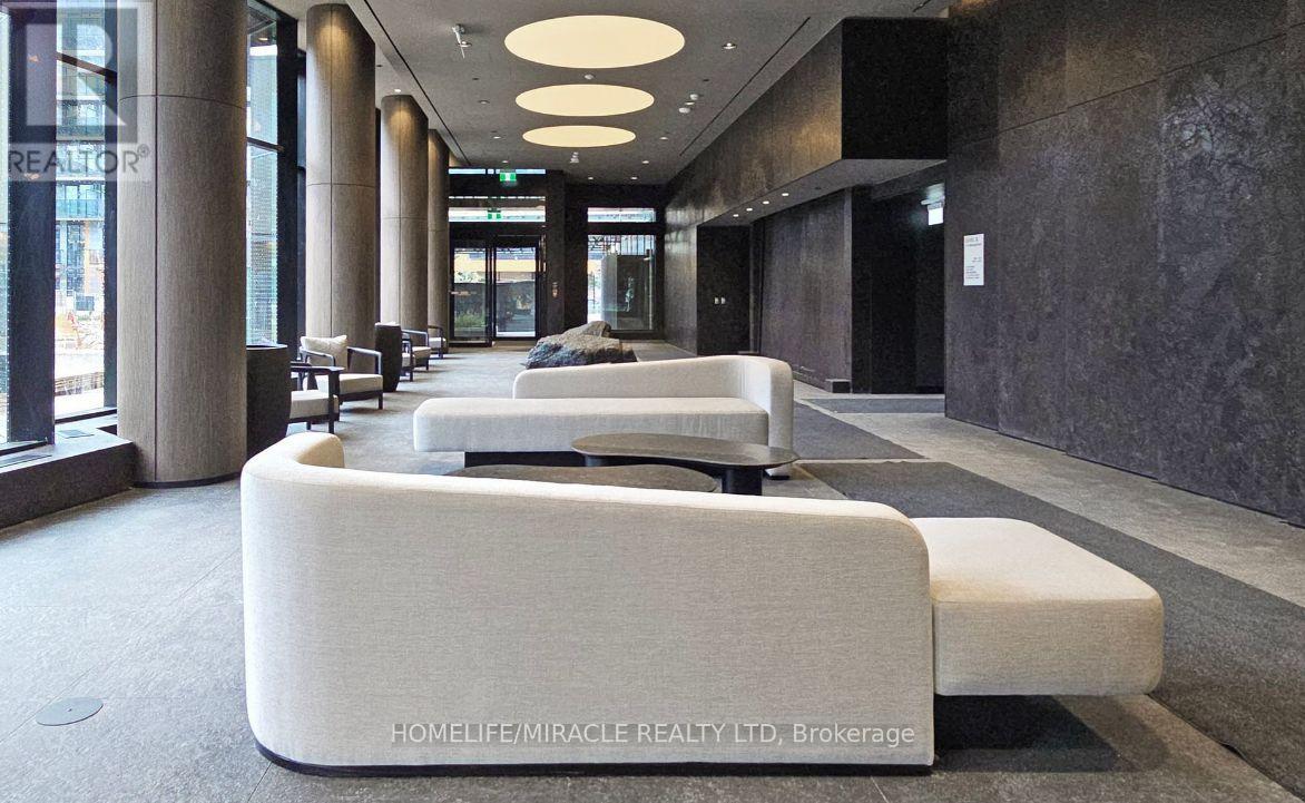 407 - 110 Broadway Avenue, Toronto, Ontario  M4P 1V7 - Photo 2 - C12559076