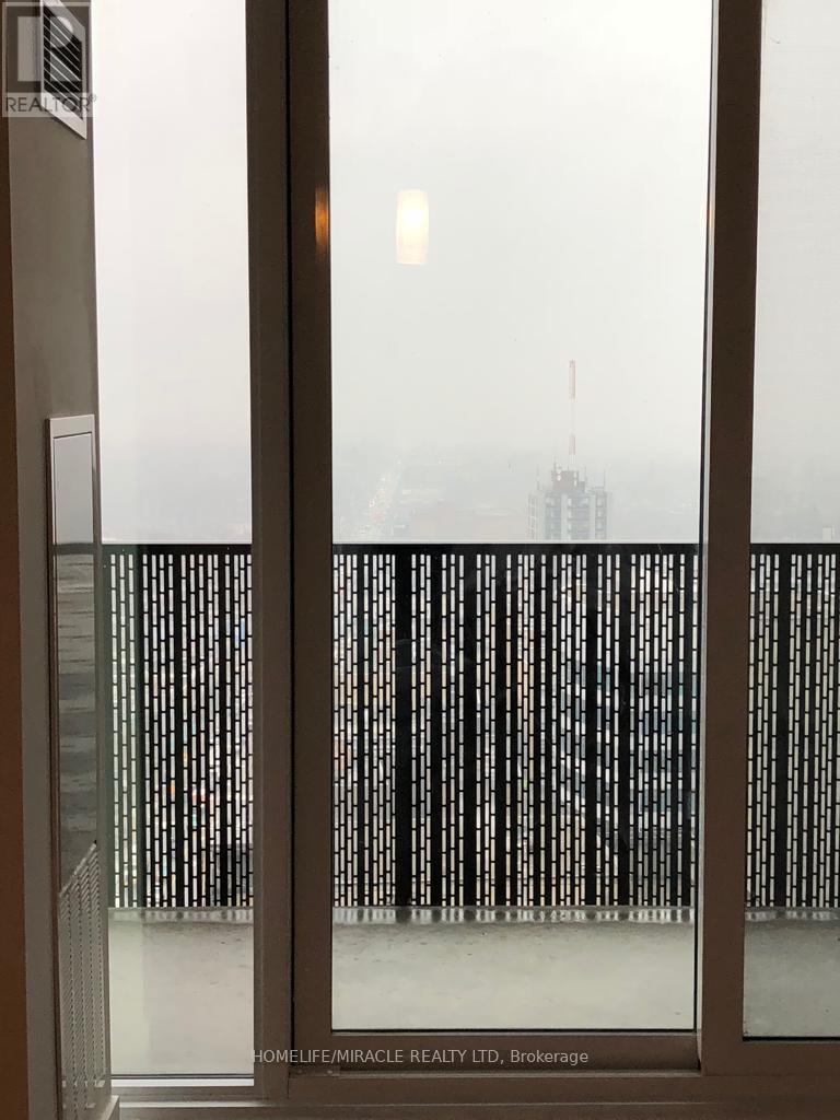 1906 - 8 Eglington Avenue E, Toronto, Ontario  M4P 0C1 - Photo 13 - C12559402