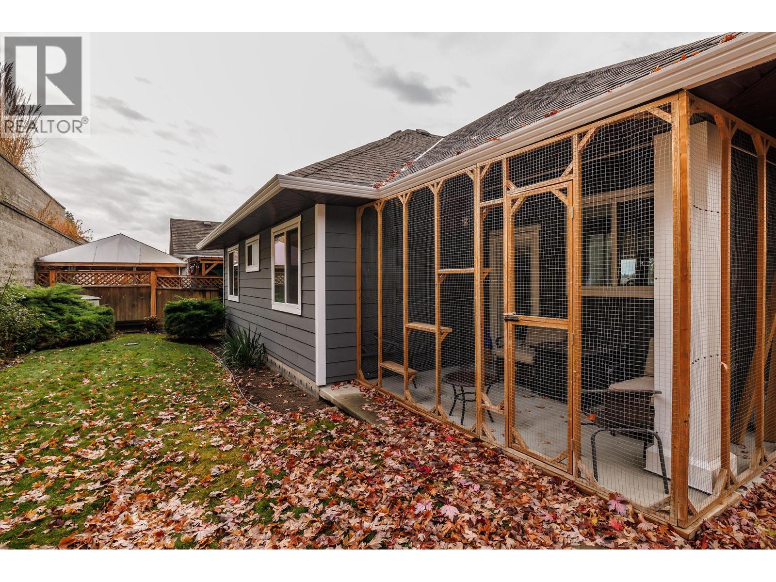 371 Poonian Street, Kelowna, British Columbia  V1X 8C3 - Photo 25 - 10369077