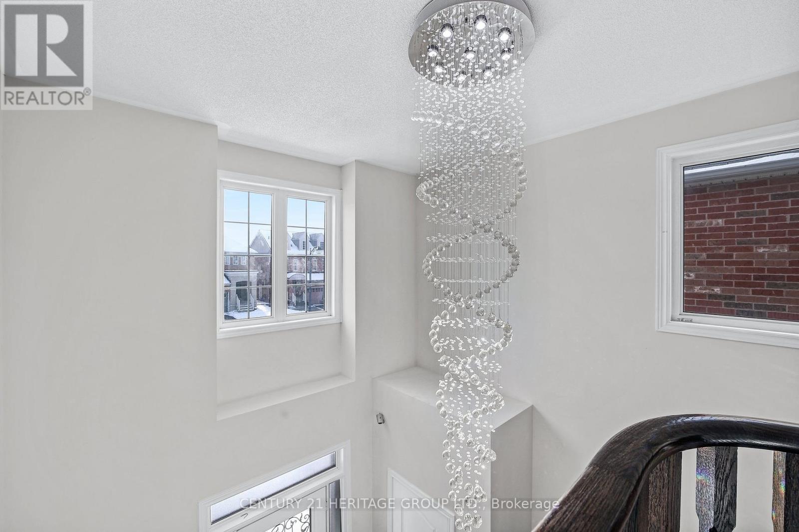 32 Amberwing Landing, Bradford West Gwillimbury (Bradford), Ontario  L3Z 0H9 - Photo 20 - N12559330