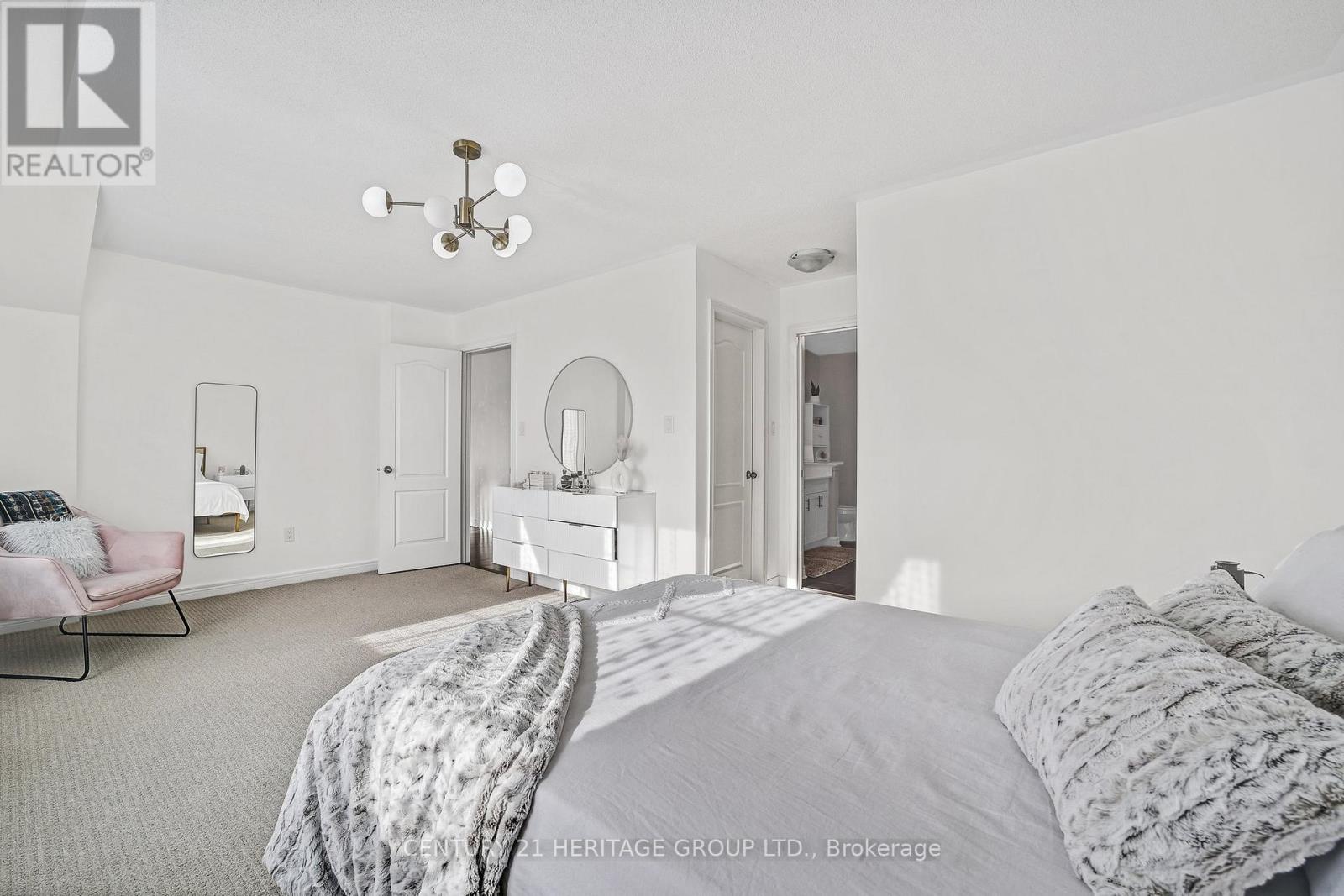 32 Amberwing Landing, Bradford West Gwillimbury (Bradford), Ontario  L3Z 0H9 - Photo 24 - N12559330