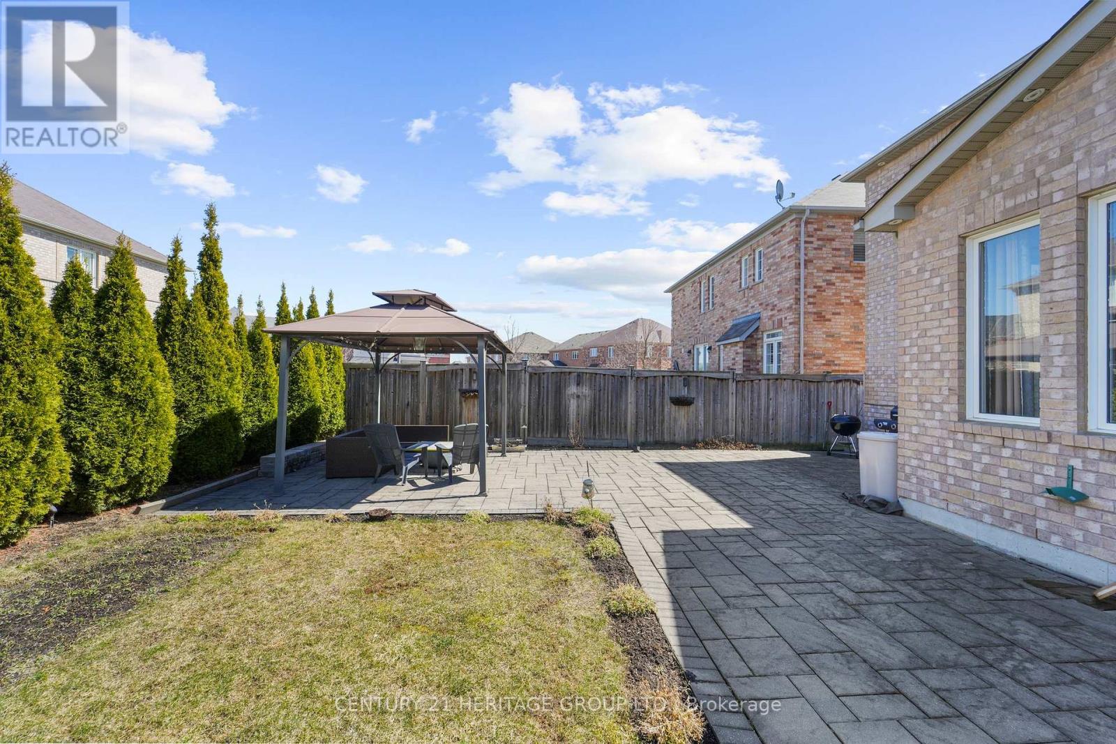 32 Amberwing Landing, Bradford West Gwillimbury (Bradford), Ontario  L3Z 0H9 - Photo 34 - N12559330