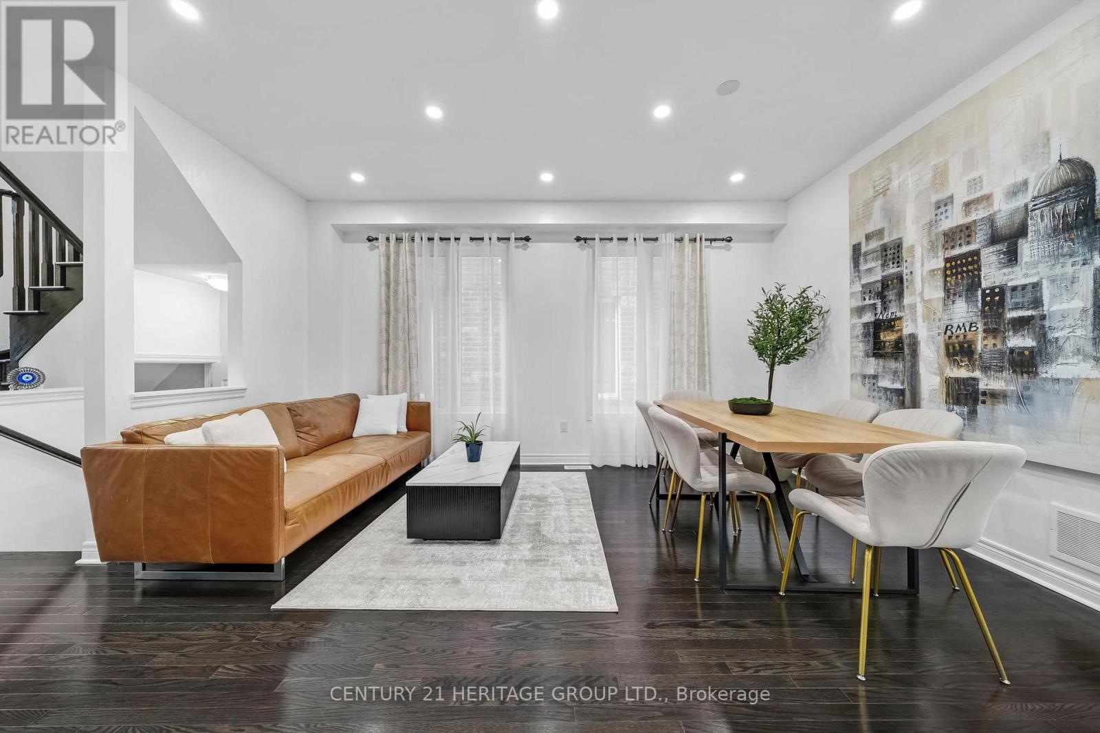 32 Amberwing Landing, Bradford West Gwillimbury (Bradford), Ontario  L3Z 0H9 - Photo 6 - N12559330