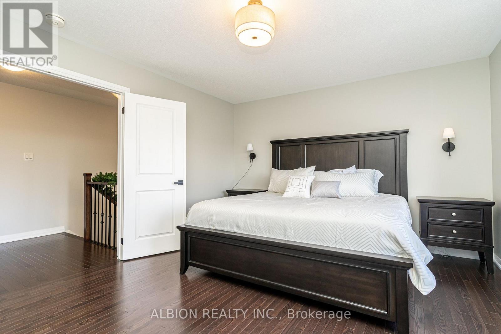 37 Donnan Drive, New Tecumseth, Ontario  L0G 1W0 - Photo 22 - N12559370