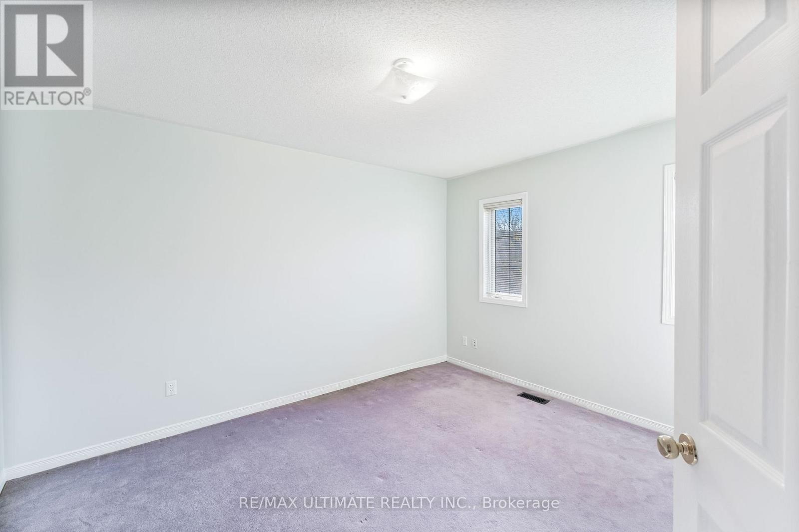 36 Bowler Street, Aurora, Ontario  L4G 7H7 - Photo 16 - N12559406