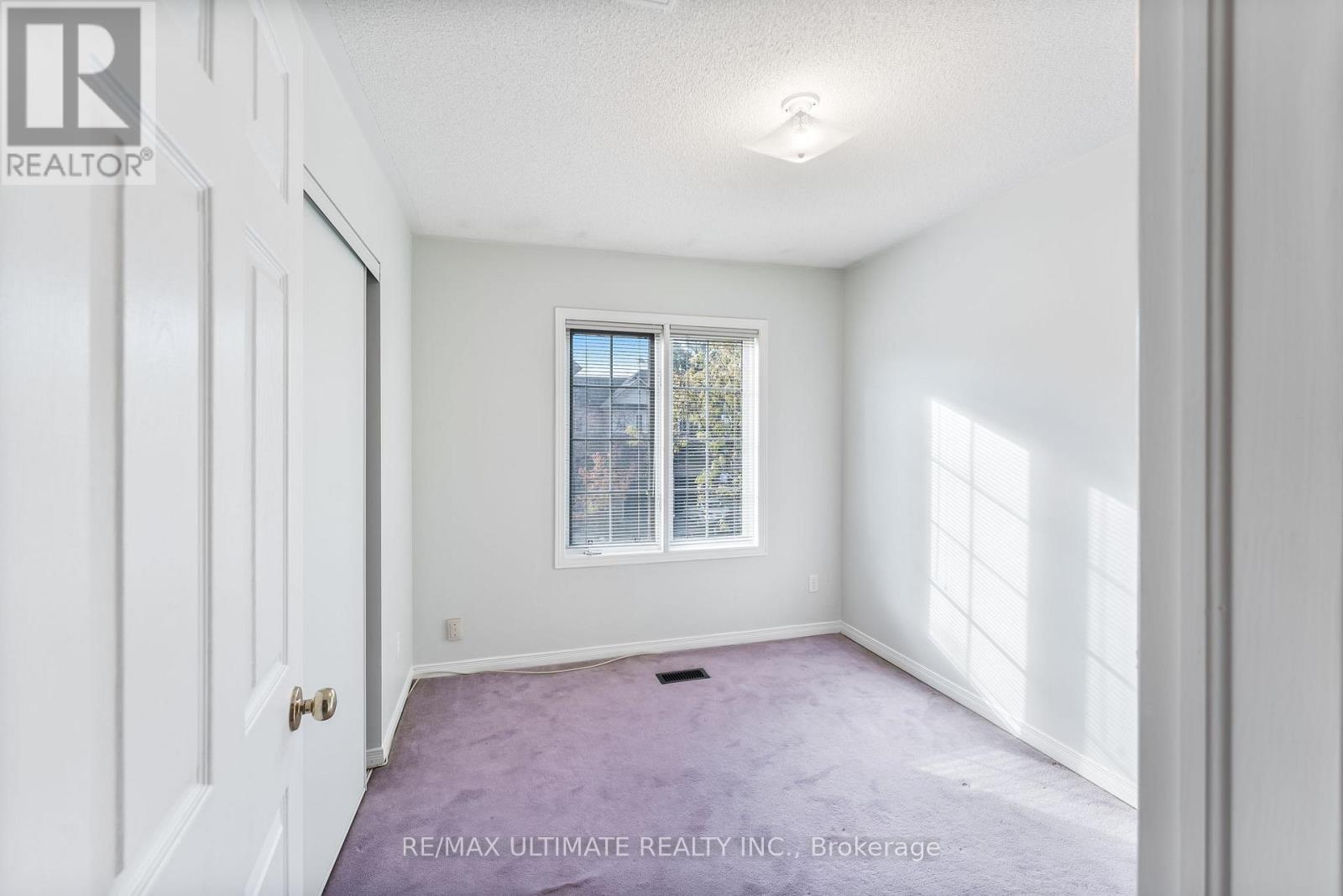 36 Bowler Street, Aurora, Ontario  L4G 7H7 - Photo 18 - N12559406