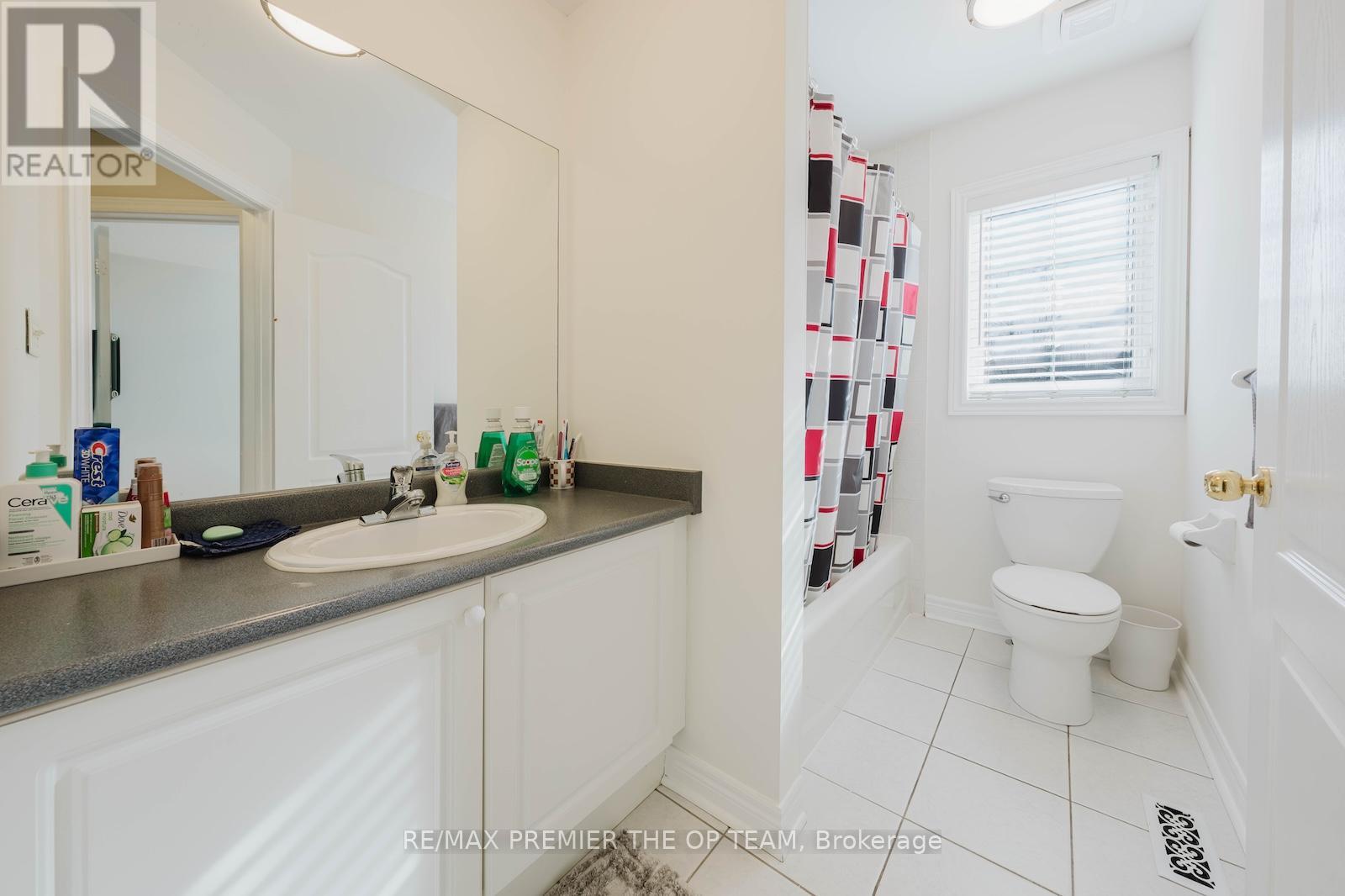 18 Cormorant Crescent, Vaughan, Ontario  L4H 2R1 - Photo 17 - N12559474