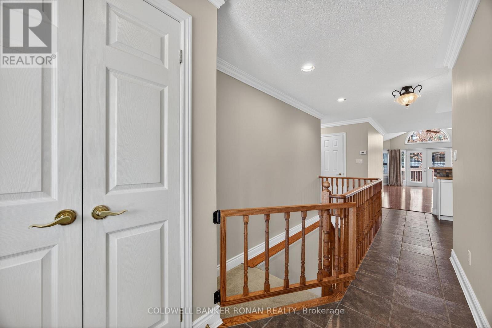 21 - 8 Montebello Terrace, New Tecumseth, Ontario  L9R 2H3 - Photo 5 - N12559478