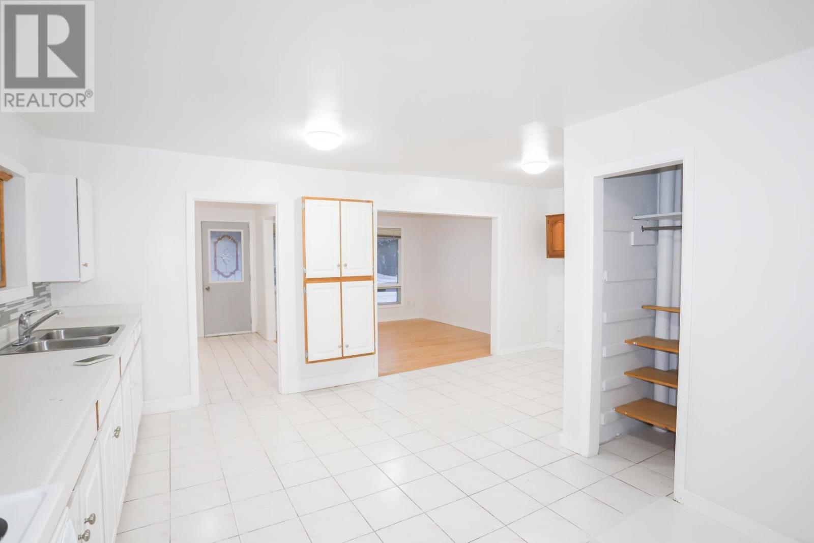 278 Selby Rd, Sault Ste. Marie, Ontario  P6C 2P7 - Photo 8 - SM253210