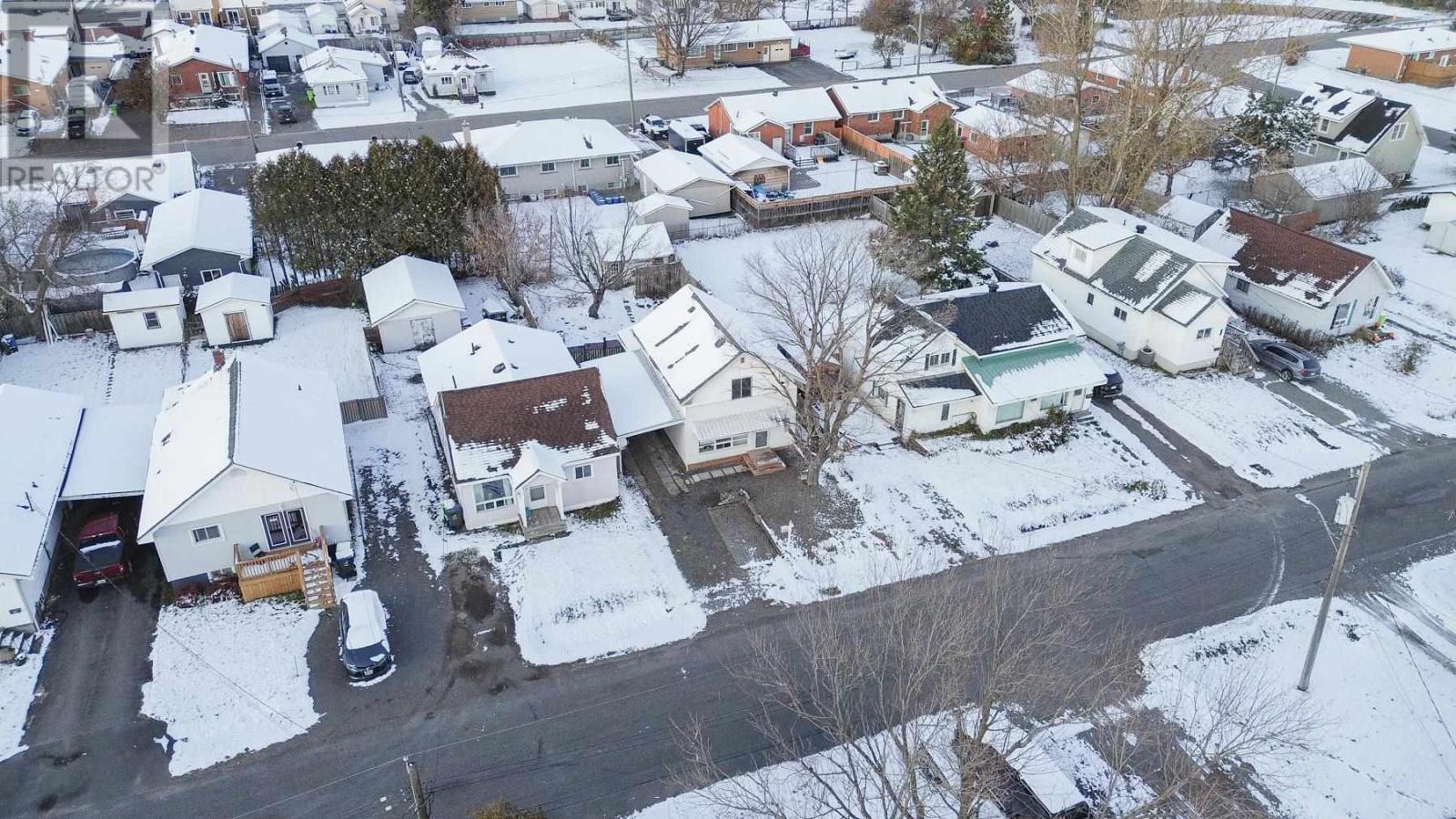 278 Selby Rd, Sault Ste. Marie, Ontario  P6C 2P7 - Photo 39 - SM253210