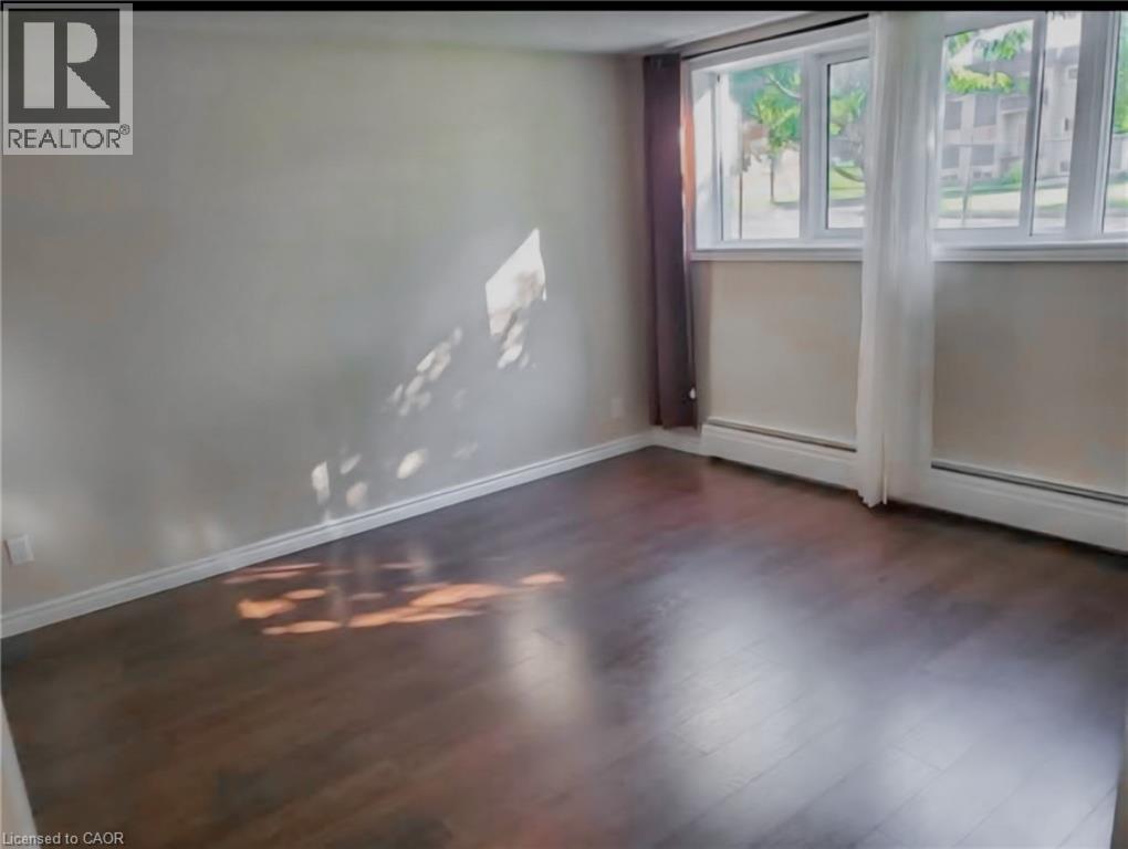 26 Woodfern Court Unit# 1, Kitchener, Ontario  N2E 1H4 - Photo 24 - 40787631