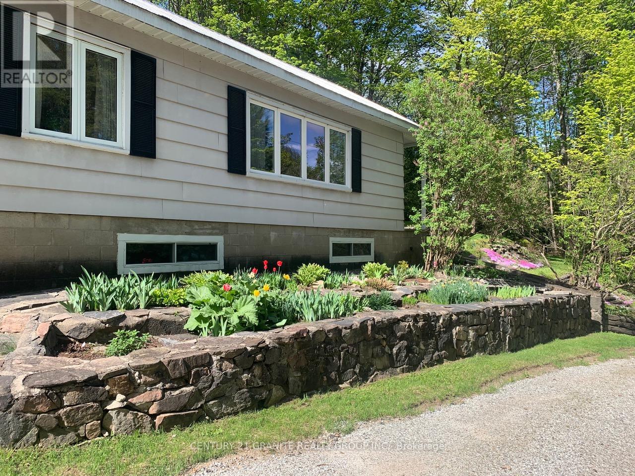 198 Gaebel Road, Bancroft, Ontario  K0L 1C0 - Photo 9 - X12559612