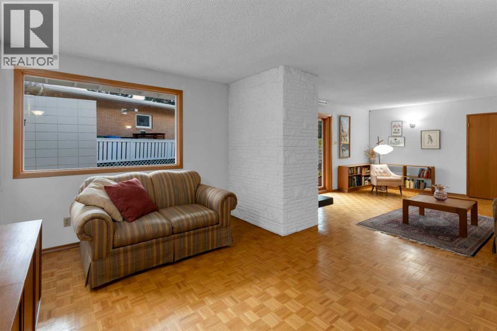 1801 Cayuga Drive Nw, Calgary, Alberta  T2L 0N5 - Photo 22 - A2270316