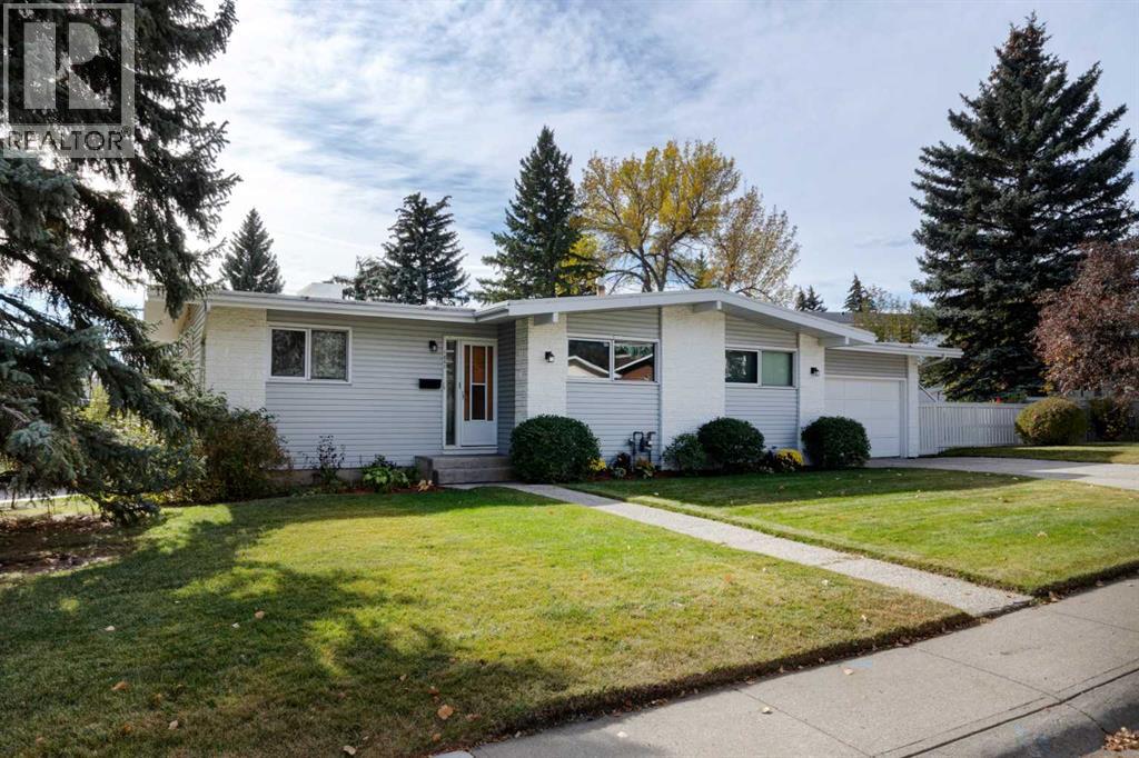 1801 Cayuga Drive Nw, Calgary, Alberta  T2L 0N5 - Photo 32 - A2270316