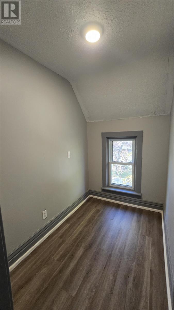 136 Biggings Ave, Sault Ste. Marie, Ontario  P6A 3T9 - Photo 27 - SM253311