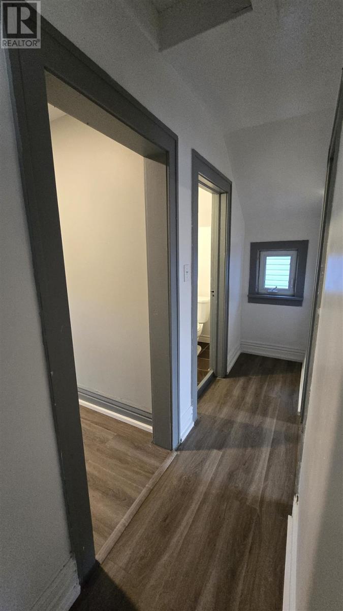 136 Biggings Ave, Sault Ste. Marie, Ontario  P6A 3T9 - Photo 32 - SM253311