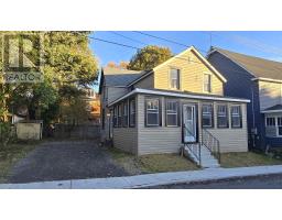 136 Biggings AVE, Sault Ste. Marie, Ontario