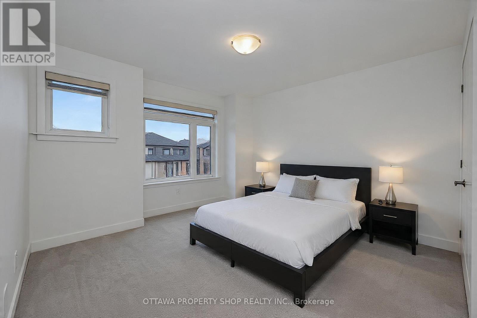 725 Odyssey Way, Ottawa, Ontario  K1T 4R5 - Photo 12 - X12559552