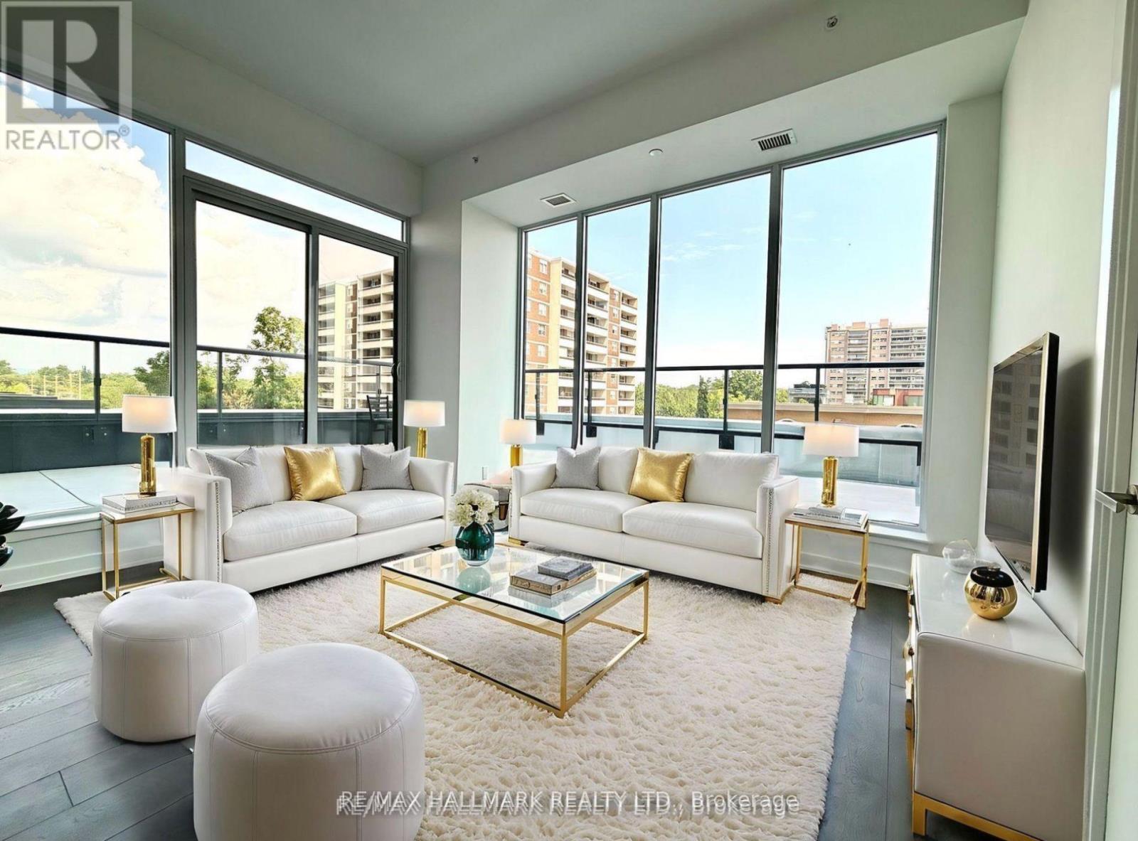 402 - 370 MARTHA STREET, Burlington, Ontario