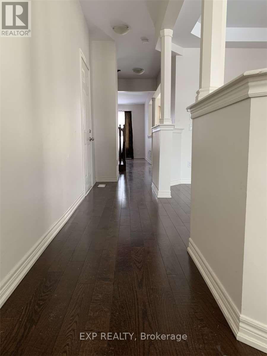 Upper - 10 Dufay Road, Brampton, Ontario  L7A 0B5 - Photo 2 - W12559372