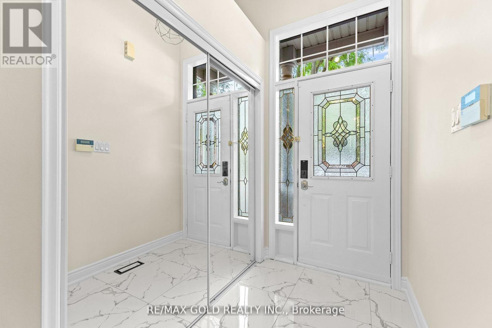 6 - 61 Nelson Street W, Brampton, Ontario  L6X 1C4 - Photo 13 - W12559380