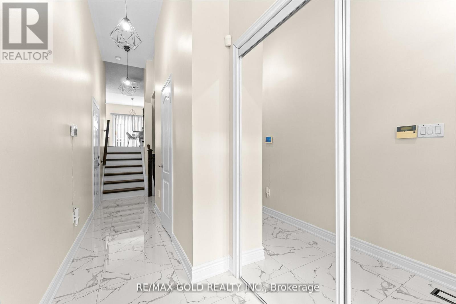 6 - 61 Nelson Street W, Brampton, Ontario  L6X 1C4 - Photo 14 - W12559380