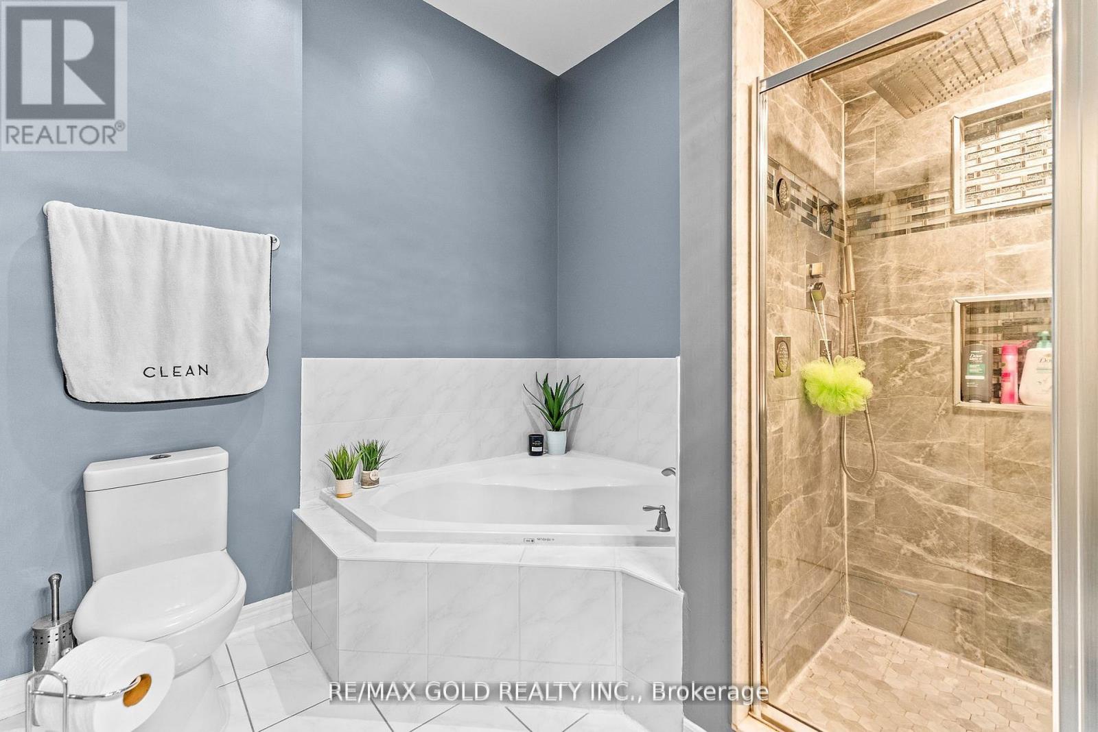 6 - 61 Nelson Street W, Brampton, Ontario  L6X 1C4 - Photo 34 - W12559380