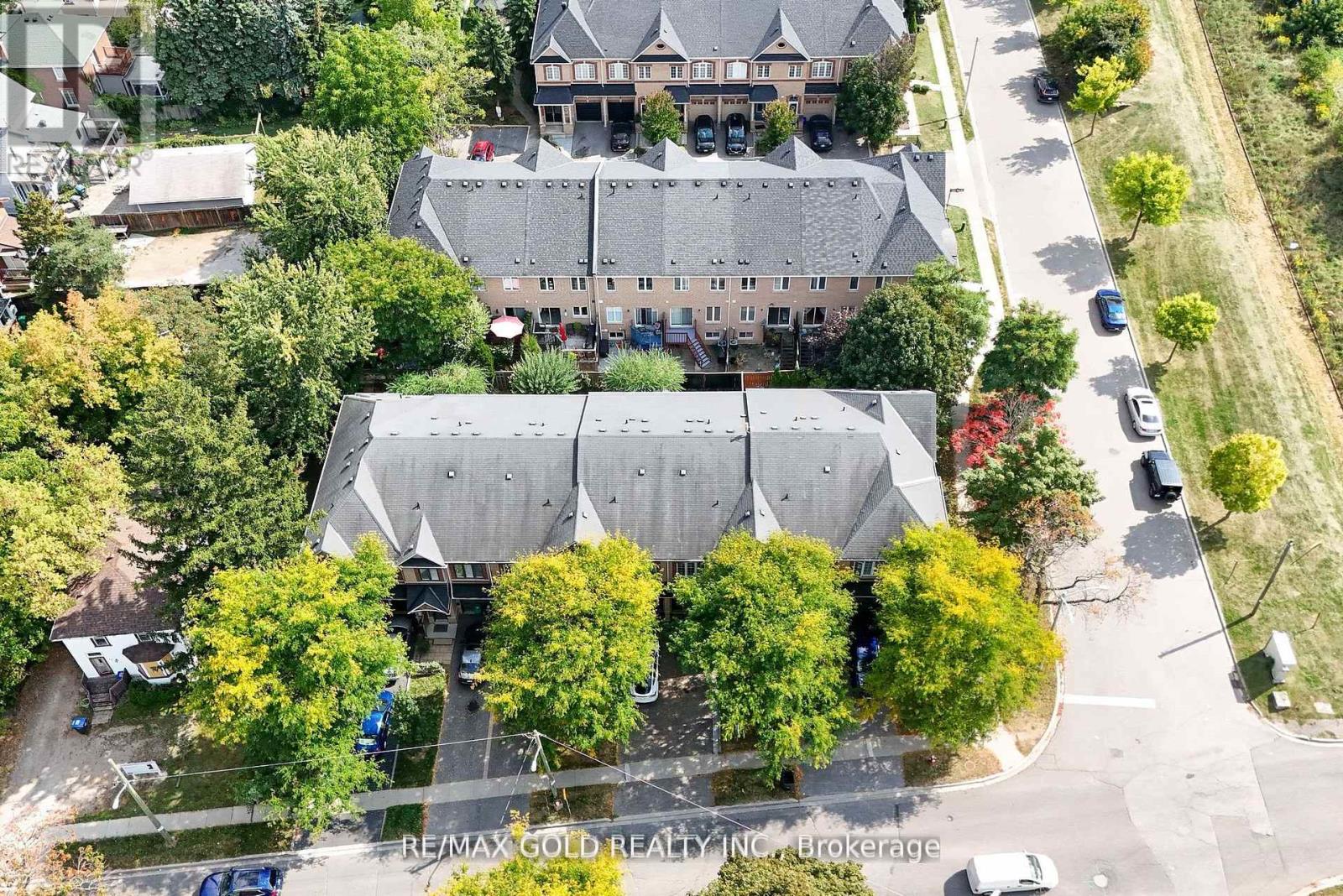 6 - 61 Nelson Street W, Brampton, Ontario  L6X 1C4 - Photo 6 - W12559380