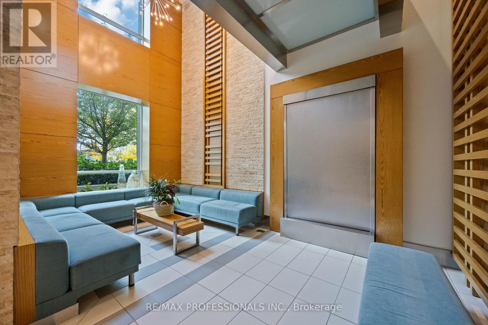 1431 - 165 Legion Road N, Toronto, Ontario  M8Y 0B3 - Photo 23 - W12559384