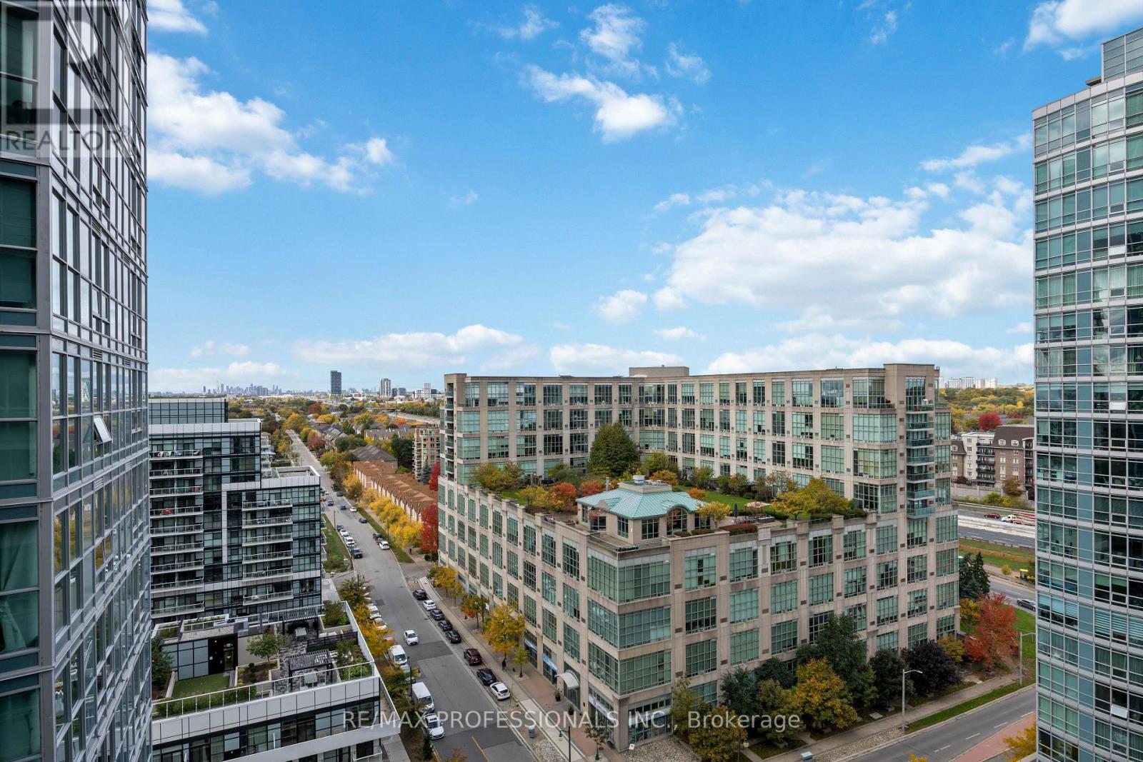 1431 - 165 Legion Road N, Toronto, Ontario  M8Y 0B3 - Photo 26 - W12559384