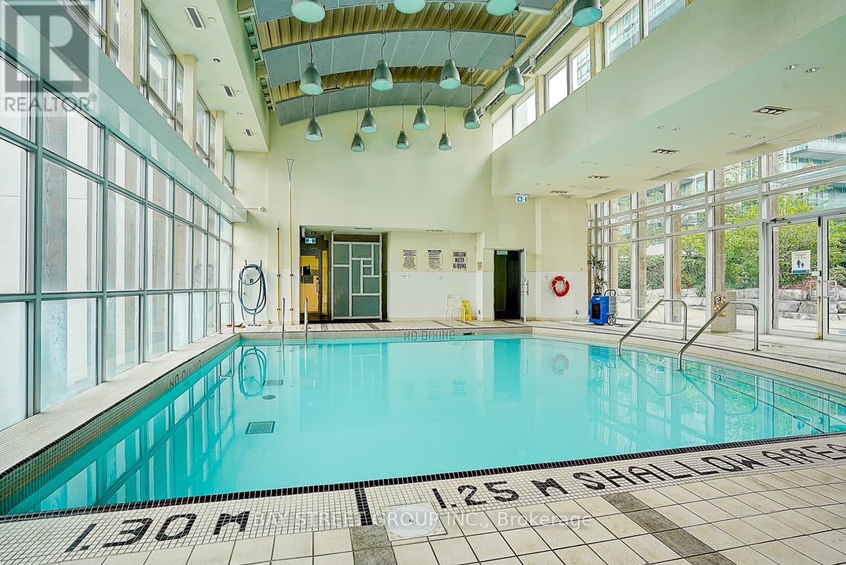 2004 - 3939 Duke Of York Boulevard, Mississauga, Ontario  L5B 4N2 - Photo 23 - W12559388