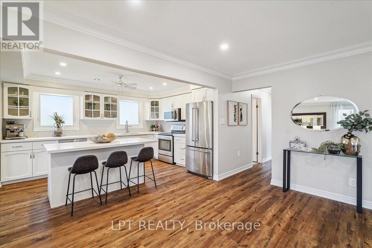 26 Wright Crescent, Caledon, Ontario  L7E 3X9 - Photo 15 - W12559390