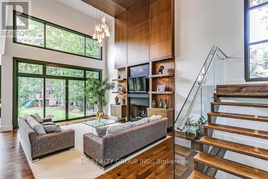 363 Morrison Road, Oakville, Ontario  L6J 4K2 - Photo 11 - W12559398