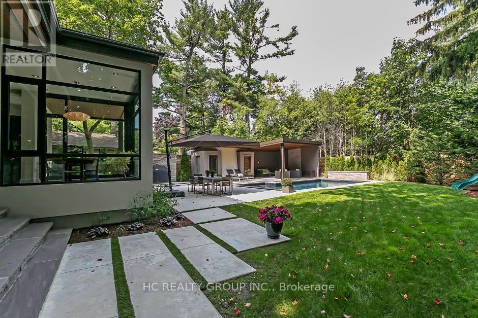 363 Morrison Road, Oakville, Ontario  L6J 4K2 - Photo 29 - W12559398