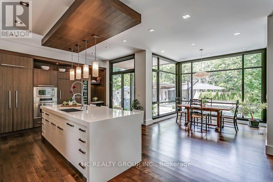 363 Morrison Road, Oakville, Ontario  L6J 4K2 - Photo 3 - W12559398