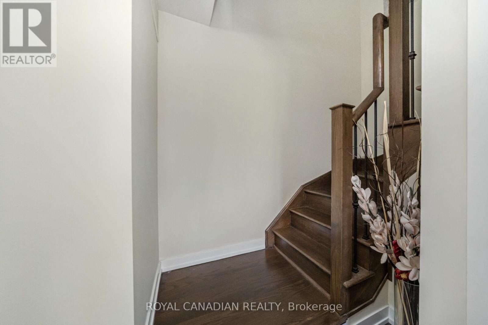 228 - 2355 Sheppard Avenue W, Toronto, Ontario M9M 0E7 - Photo 24 - W12559420