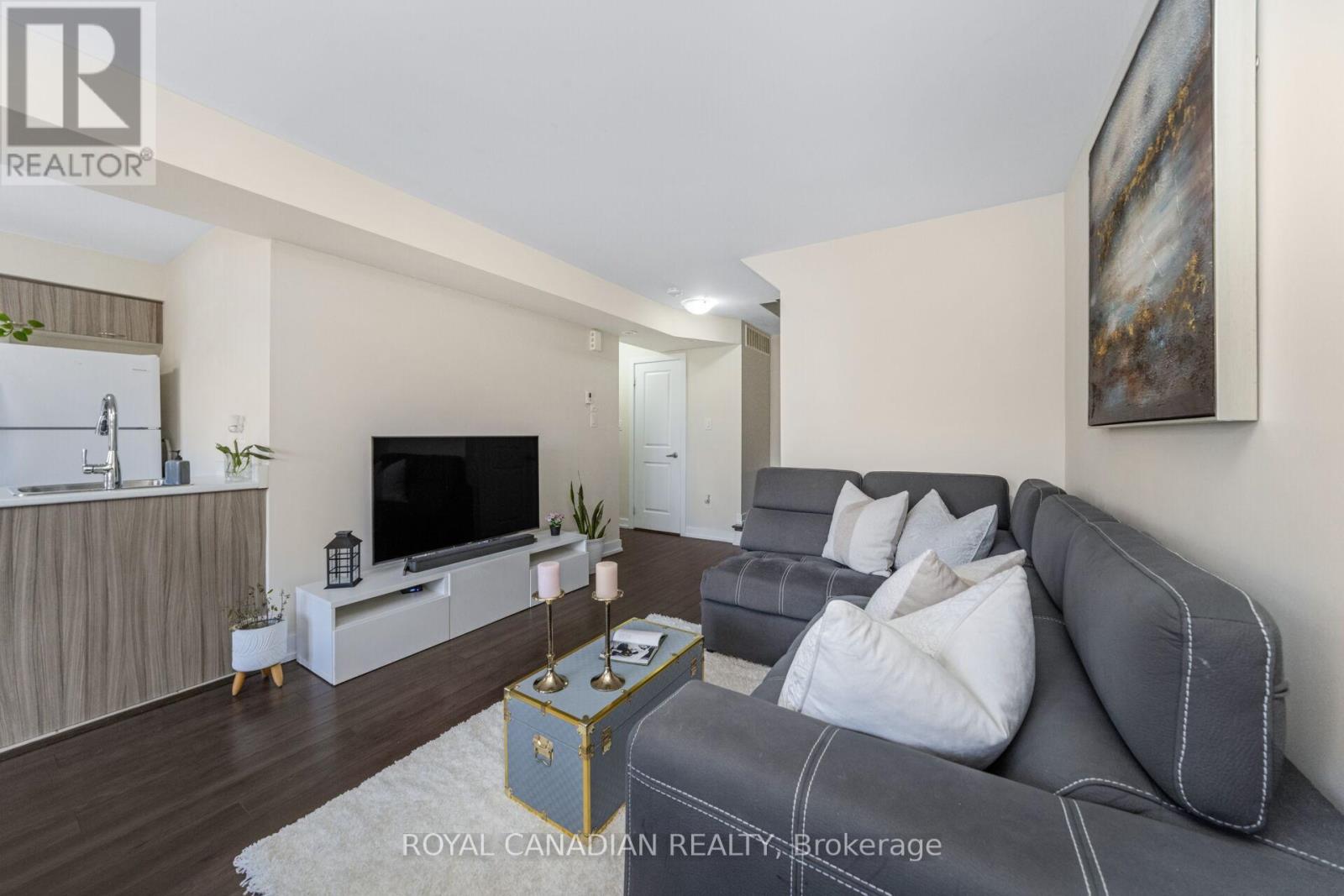 228 - 2355 Sheppard Avenue W, Toronto, Ontario M9M 0E7 - Photo 9 - W12559420