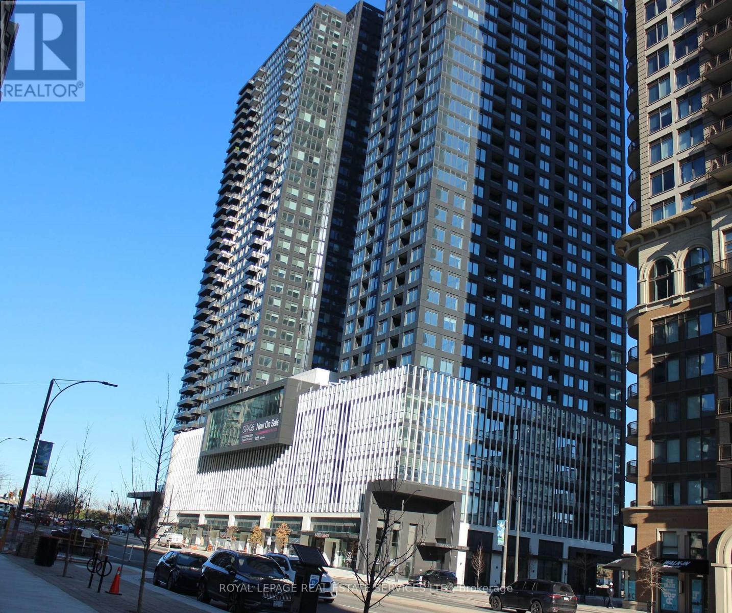 1908 - 395 SQUARE ONE DRIVE, Mississauga, Ontario