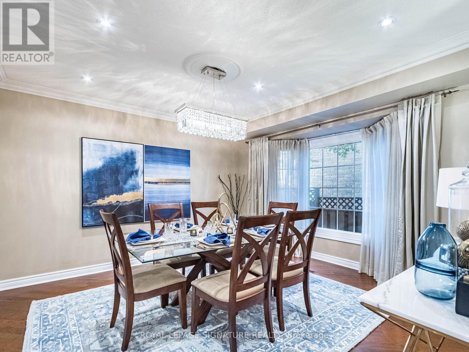 1206 Glenashton Drive, Oakville, Ontario  L6H 5L9 - Photo 14 - W12559482