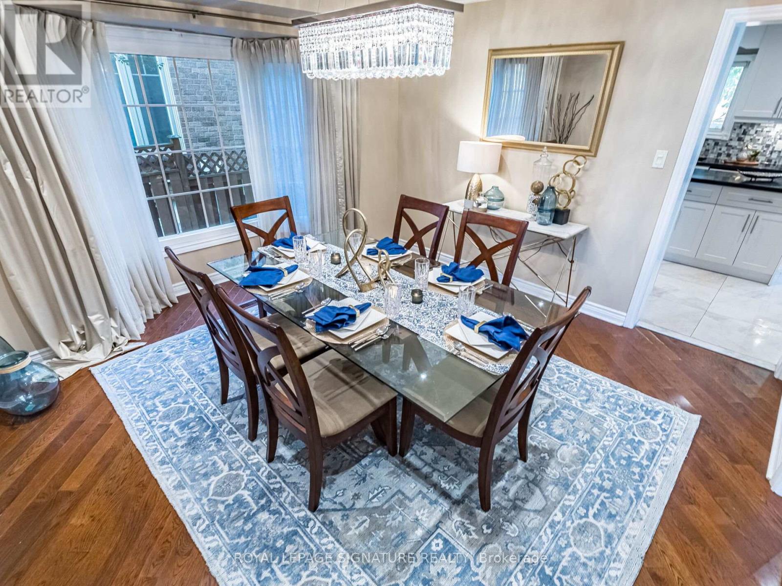 1206 Glenashton Drive, Oakville, Ontario  L6H 5L9 - Photo 15 - W12559482