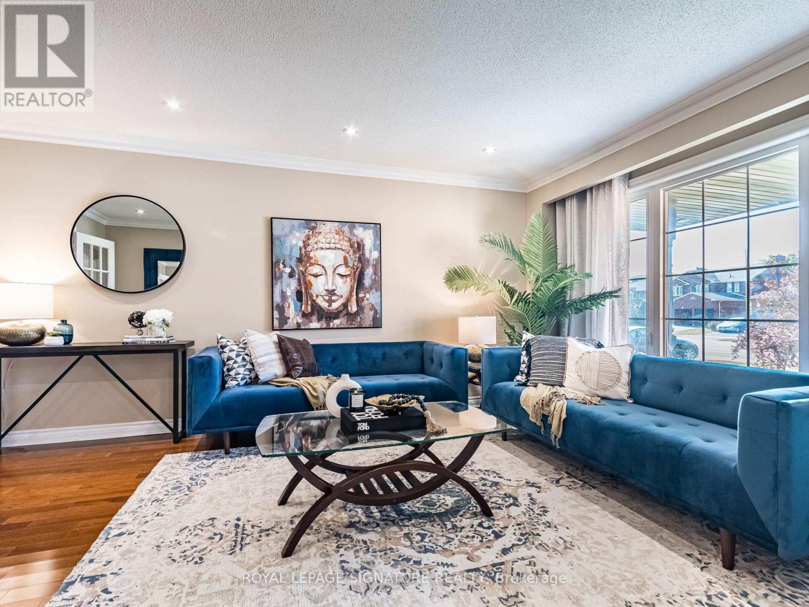 1206 Glenashton Drive, Oakville, Ontario  L6H 5L9 - Photo 5 - W12559482