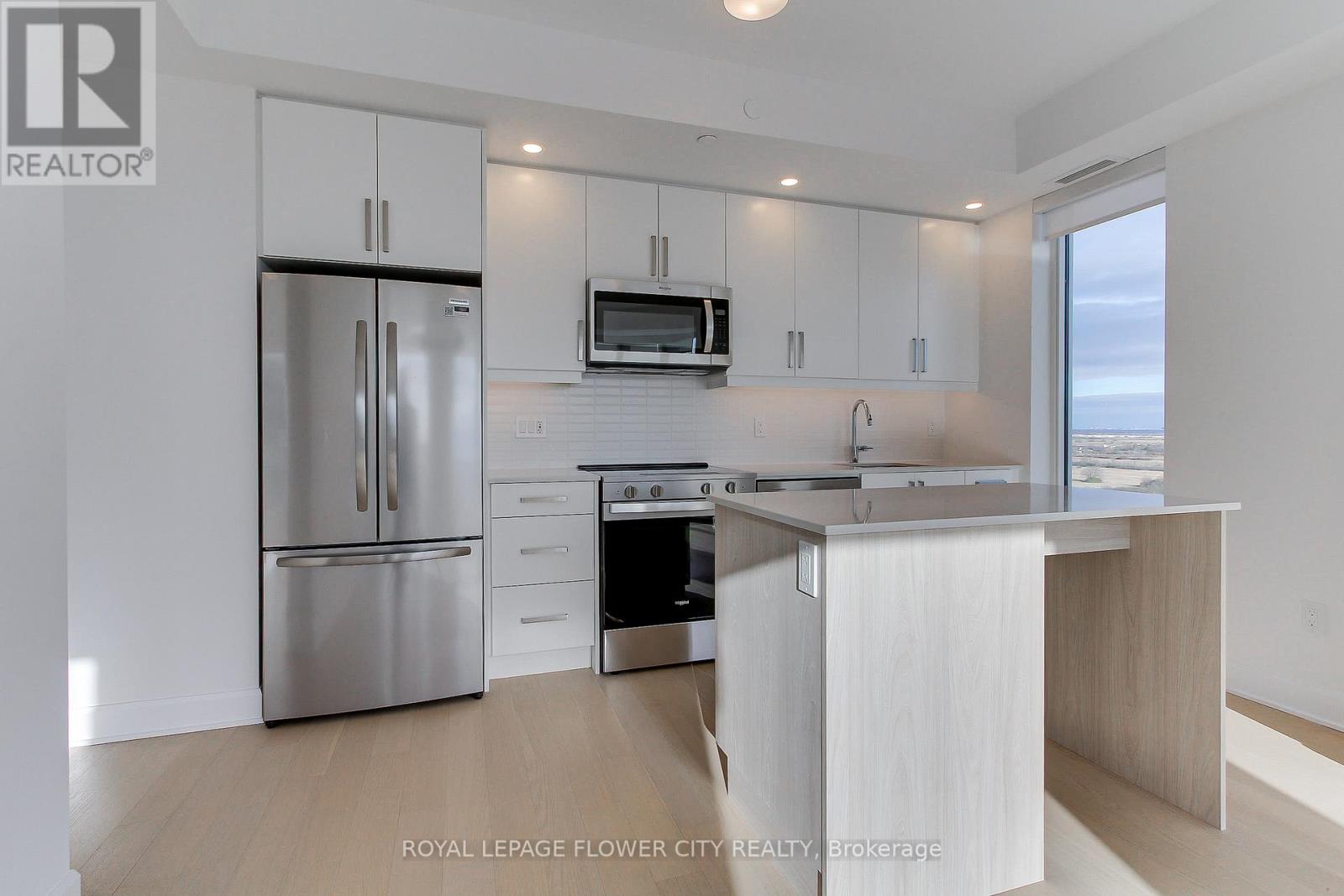 1808 - 3240 William Coltson Avenue E, Oakville, Ontario  L6H 8C8 - Photo 11 - W12559502