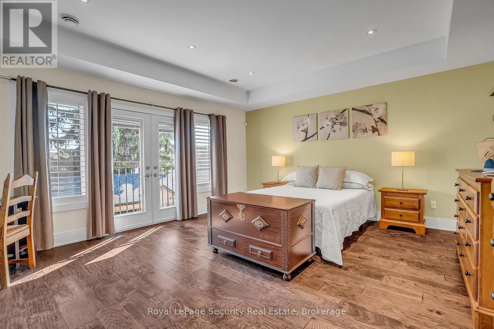 7 Avalon Avenue, Toronto, Ontario  M6N 4V4 - Photo 20 - W12559506