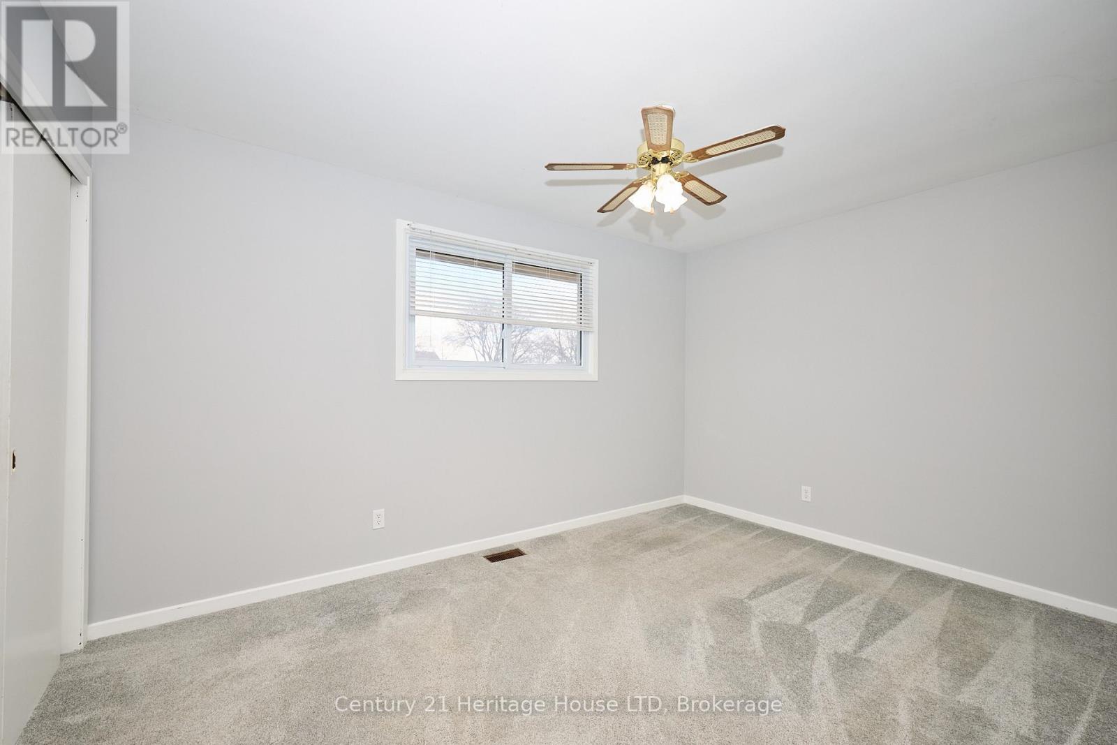 3810 Orlando Drive, Niagara Falls, Ontario  L2J 4B7 - Photo 16 - X12559546