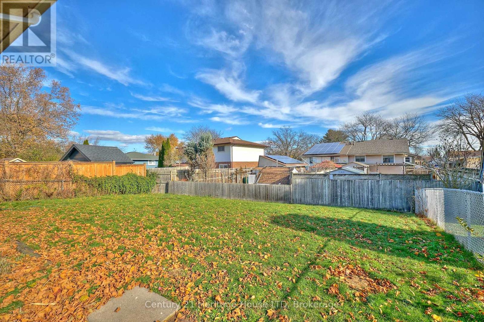 3810 Orlando Drive, Niagara Falls, Ontario  L2J 4B7 - Photo 32 - X12559546